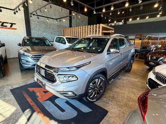 FIAT TORO 2.0 16V TURBO DIESEL RANCH 4WD AT9